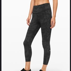 Lululemon Fast and Free 23”